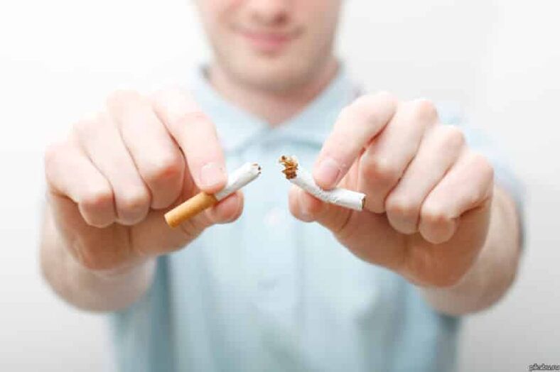 Dejar de fumar contribuye al rápido aumento de la potencia en los hombres